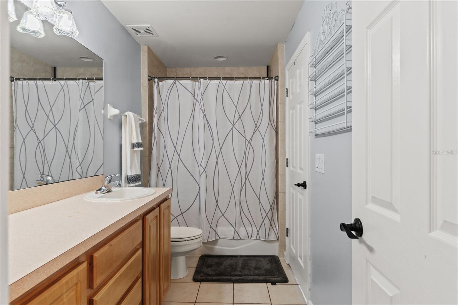 Image 34 of 65 For 18420 Hancock Bluff Road