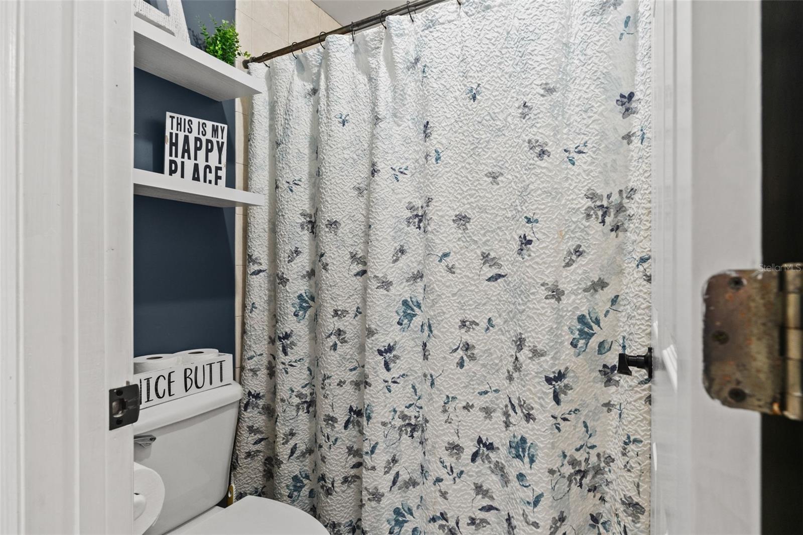 Image 38 of 65 For 18420 Hancock Bluff Road