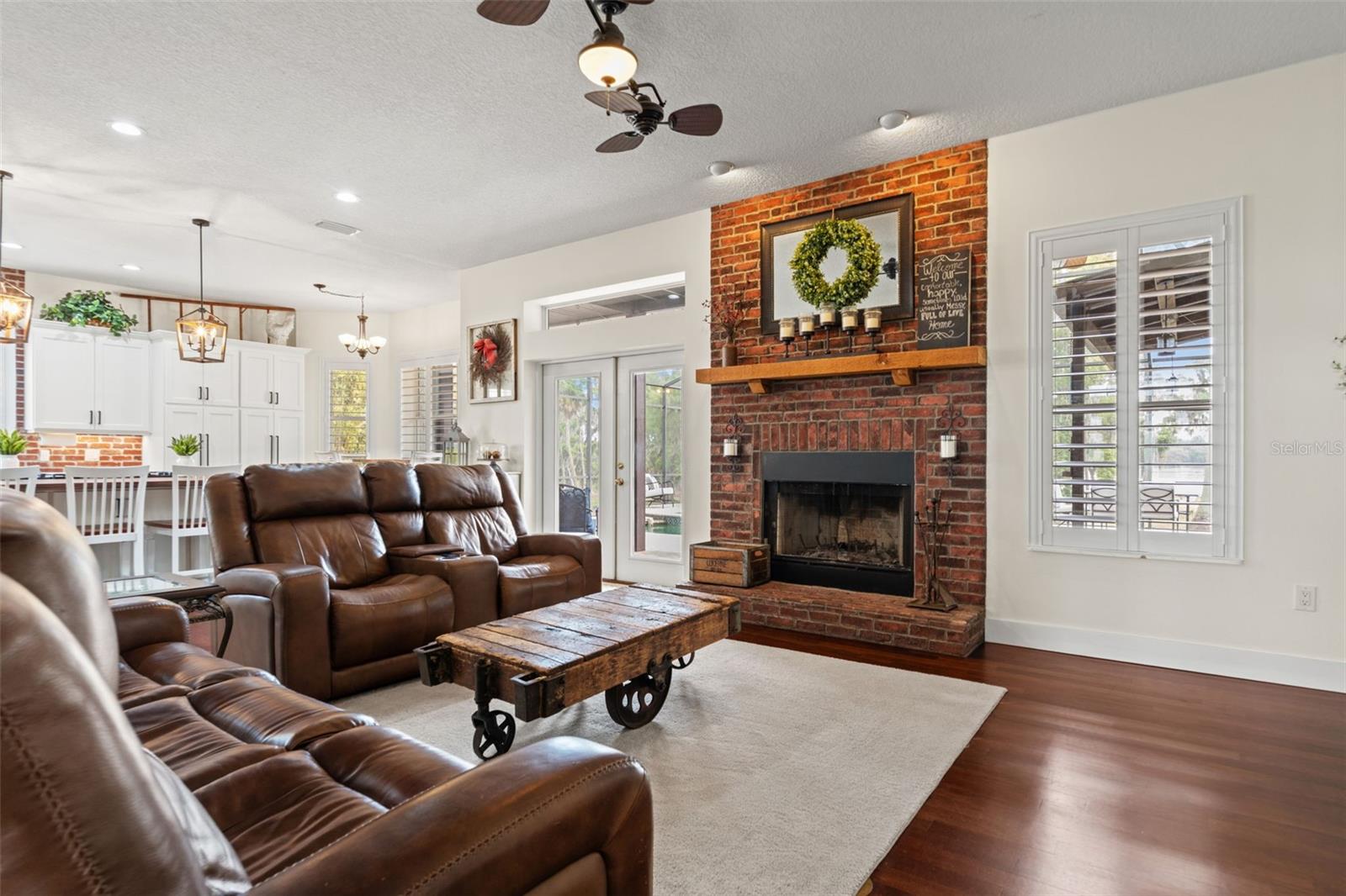 Image 4 of 65 For 18420 Hancock Bluff Road