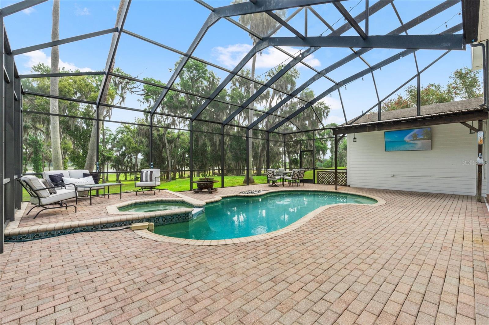 Image 50 of 65 For 18420 Hancock Bluff Road