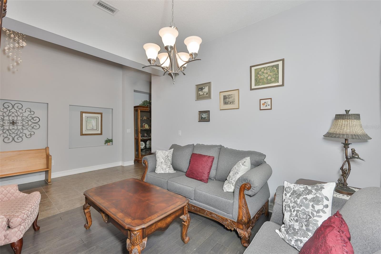 Image 31 of 94 For 6707 Park Strand Drive