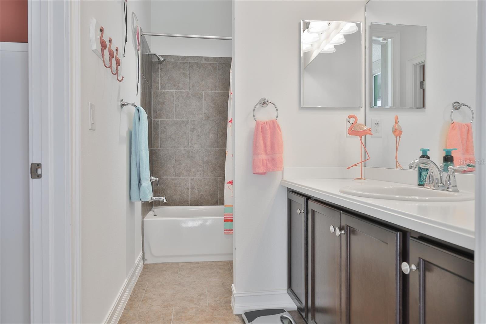 Image 48 of 94 For 6707 Park Strand Drive