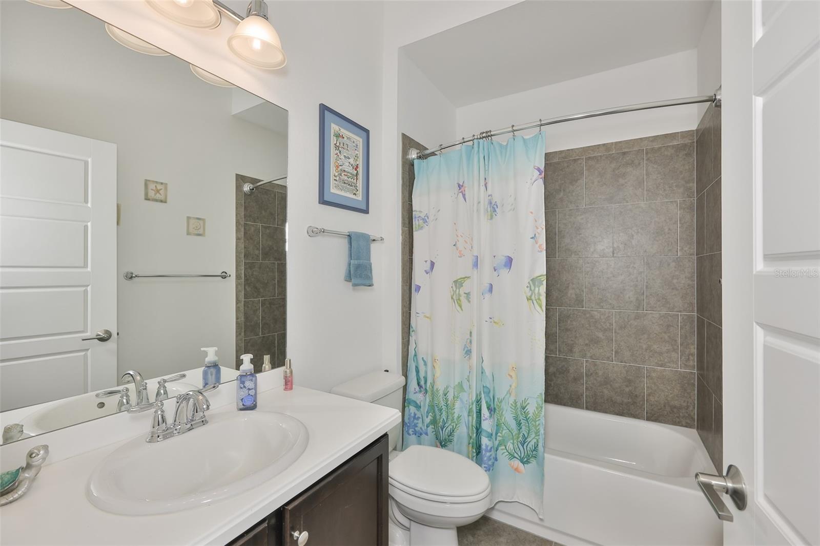 Image 52 of 94 For 6707 Park Strand Drive