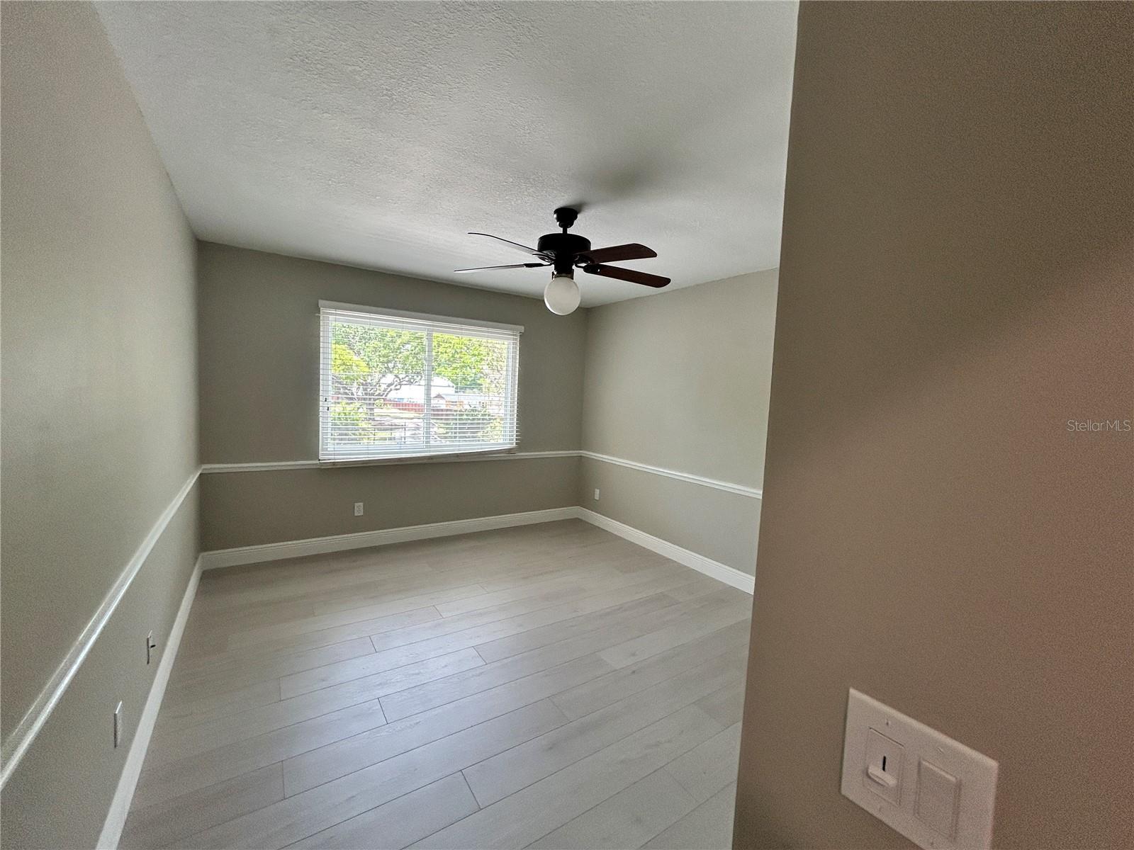 Image 19 of 35 For 5205 Corvette Drive