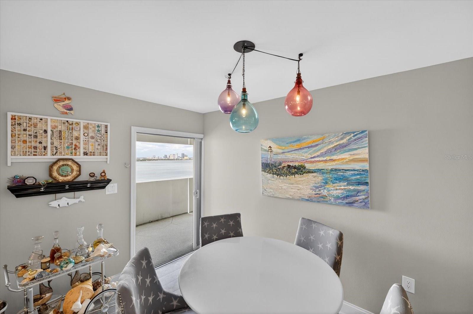 Image 14 of 49 For 4141 Bayshore Boulevard 2001