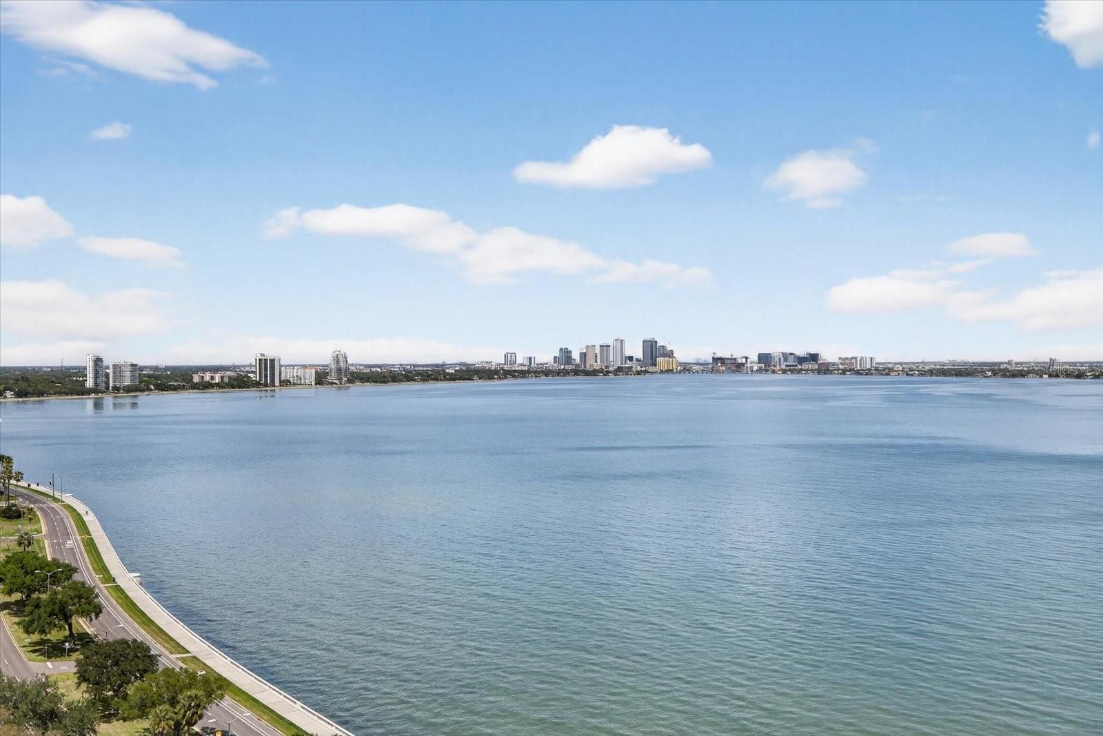 Image 19 of 49 For 4141 Bayshore Boulevard 2001