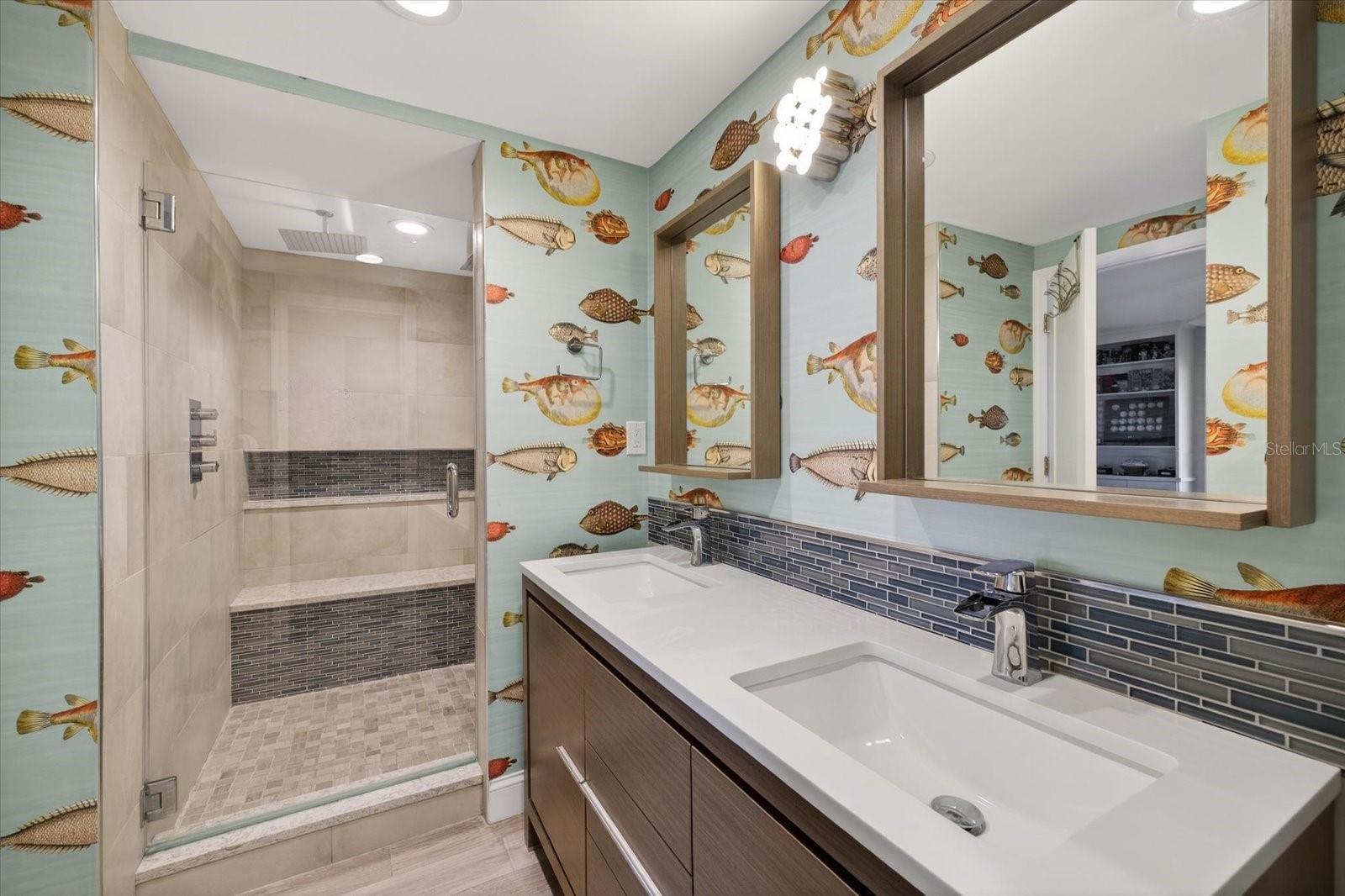 Image 22 of 49 For 4141 Bayshore Boulevard 2001