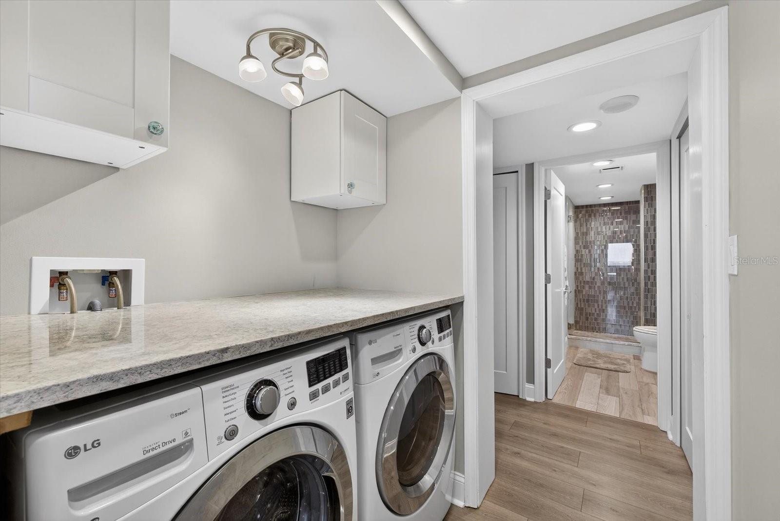 Image 25 of 49 For 4141 Bayshore Boulevard 2001