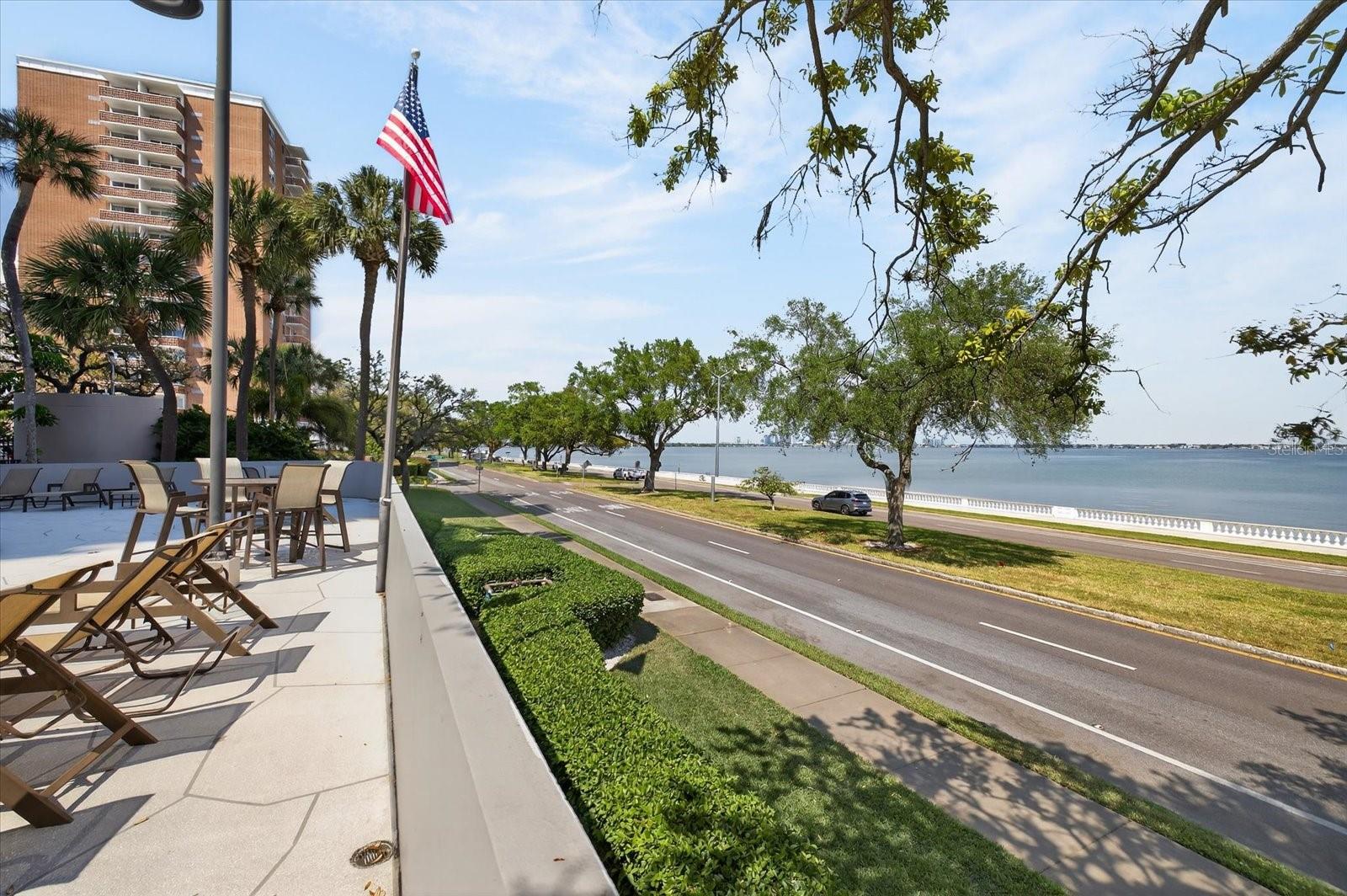 Image 47 of 49 For 4141 Bayshore Boulevard 2001