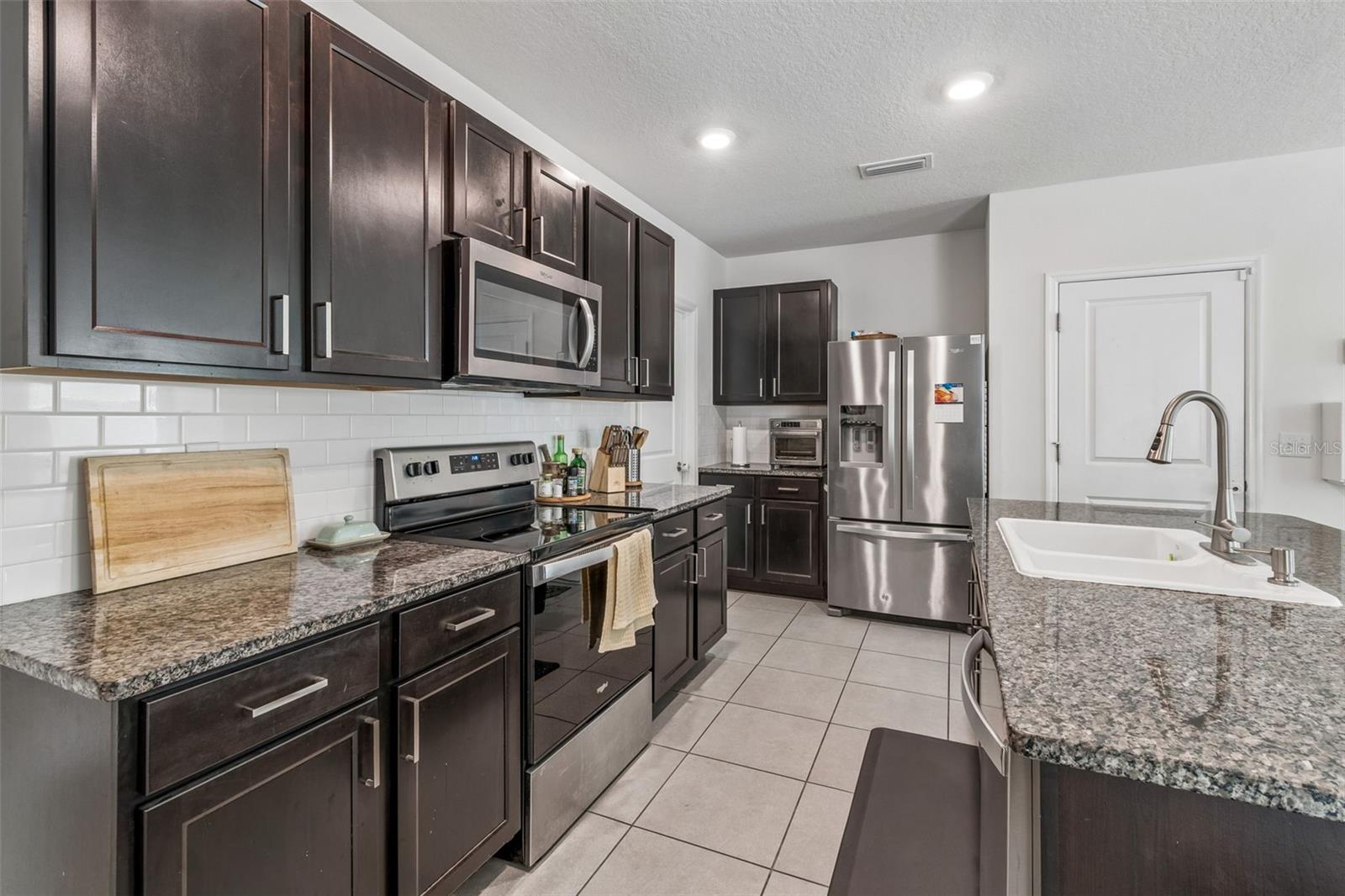 Image 14 of 43 For 9124 Water Chestnut Drive