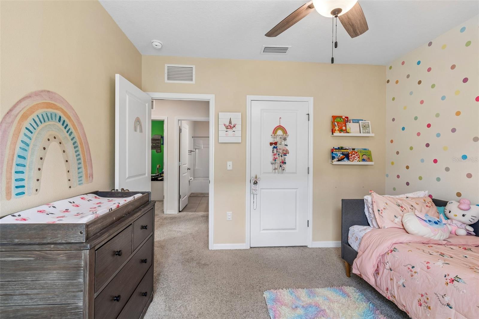 Image 27 of 43 For 9124 Water Chestnut Drive