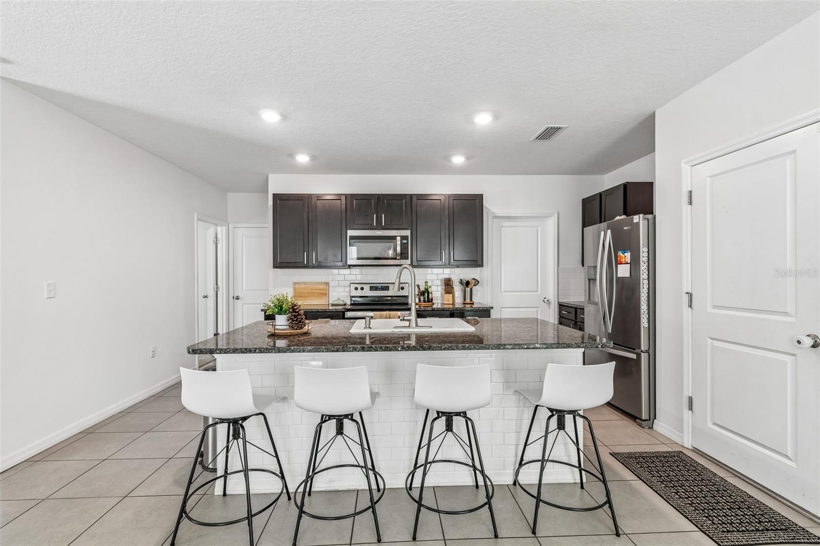 Image 8 of 43 For 9124 Water Chestnut Drive