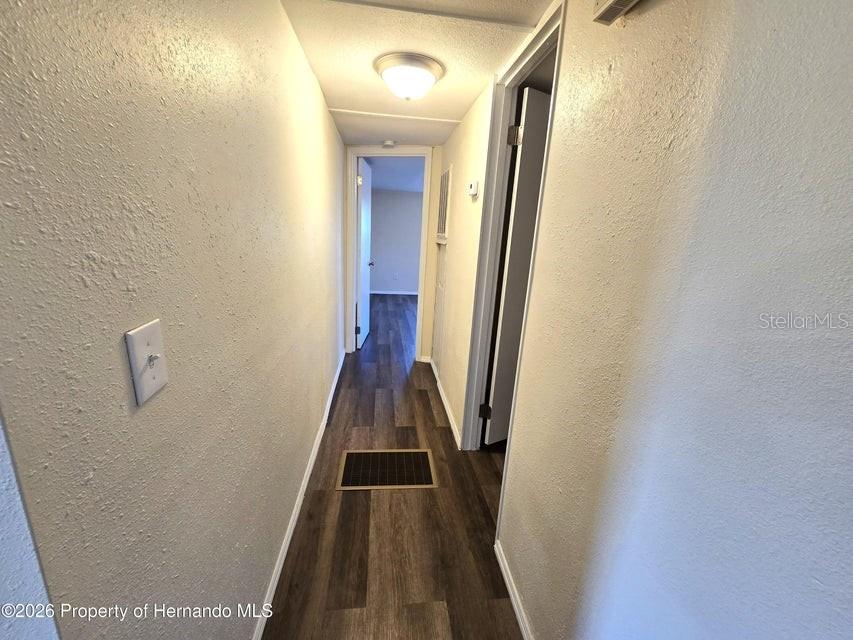 Image 14 of 20 For 7338 First Loop Avenue