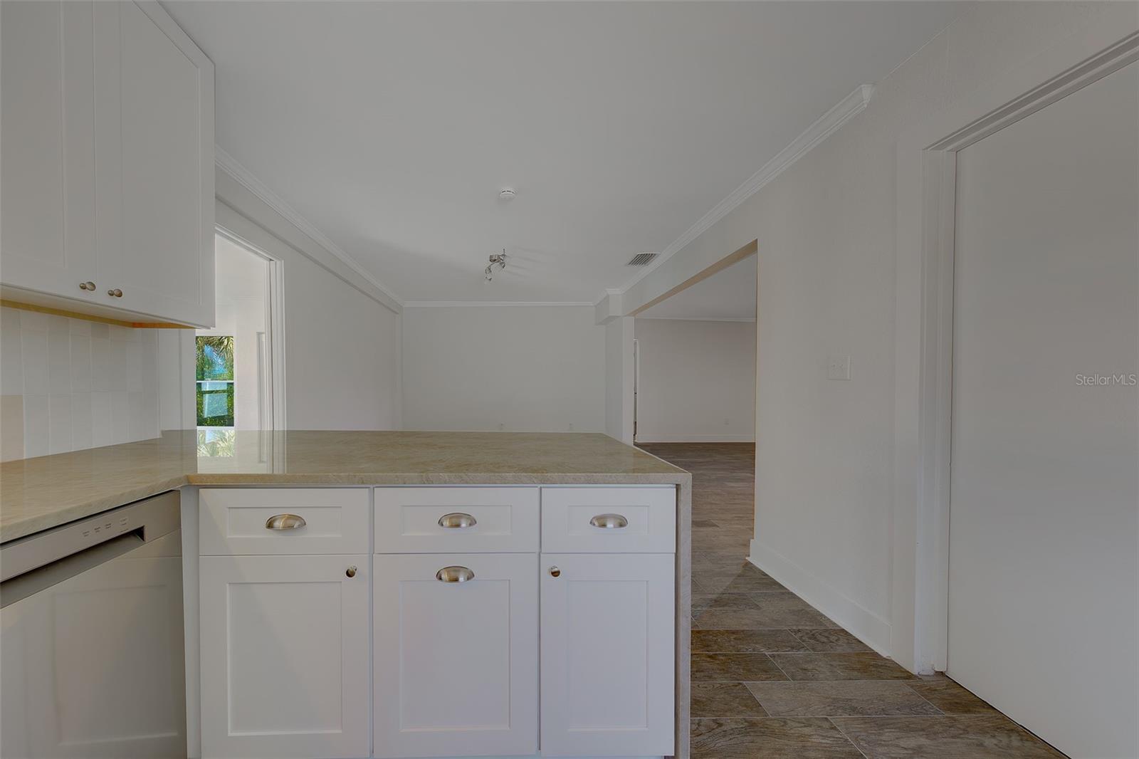 Image 16 of 56 For 315 82nd Avenue