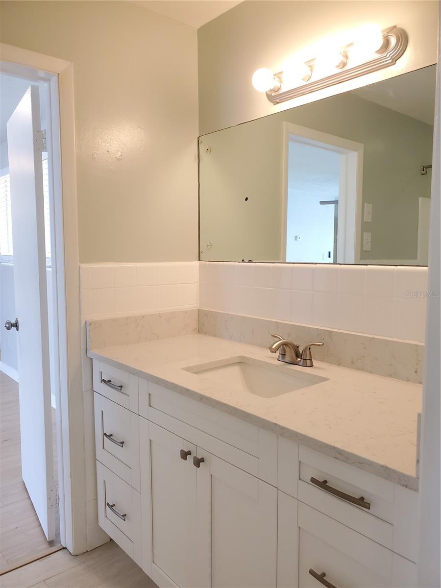 Image 10 of 13 For 3075 Los Altos Drive E