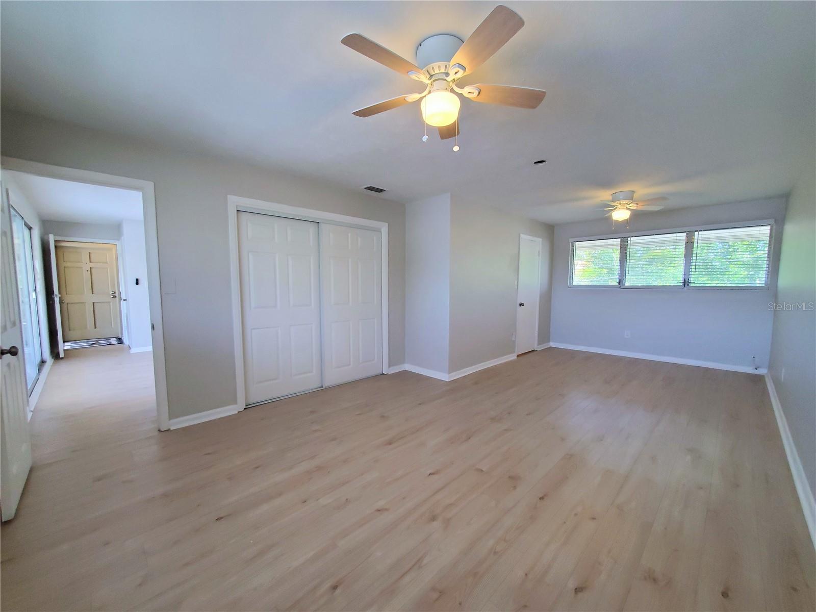 Image 8 of 13 For 3075 Los Altos Drive E