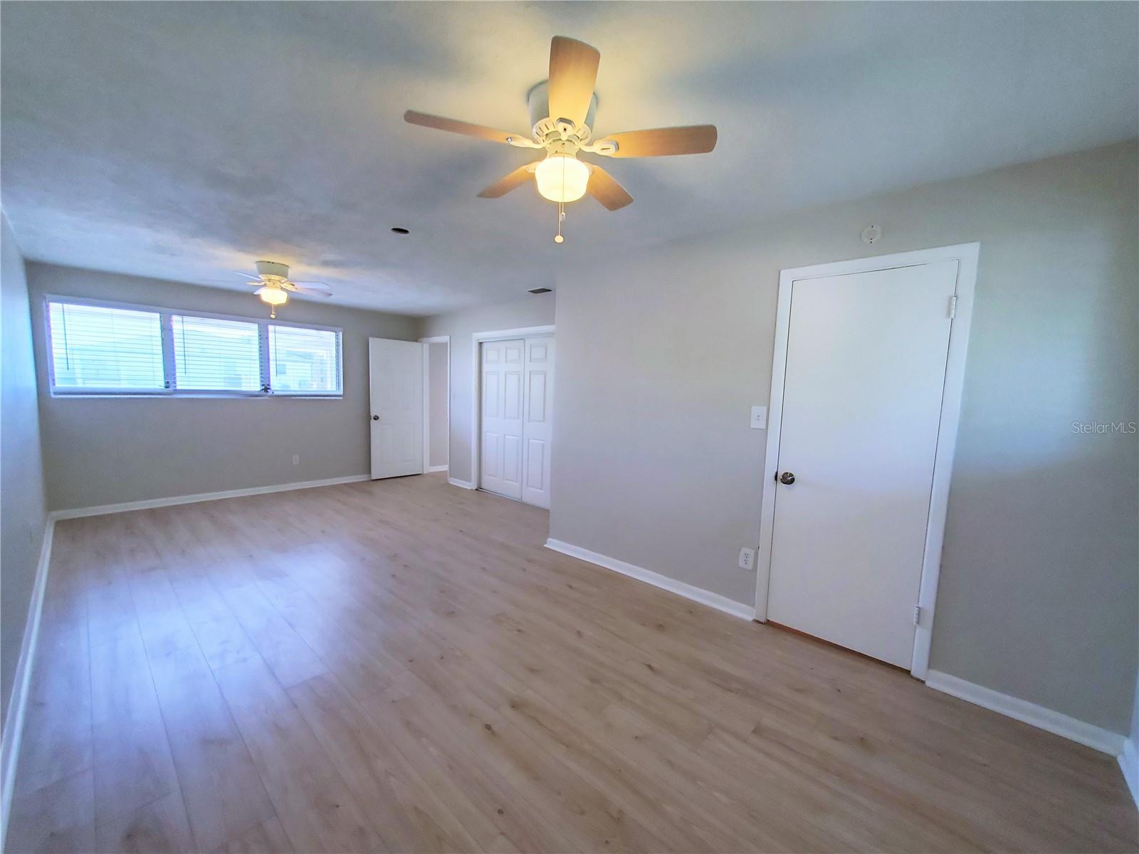 Image 9 of 13 For 3075 Los Altos Drive E