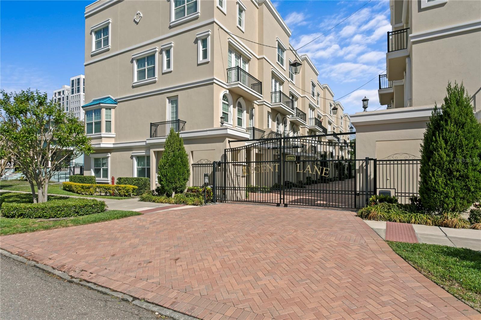 Details for 412 Regent Lane N, ST PETERSBURG, FL 33701