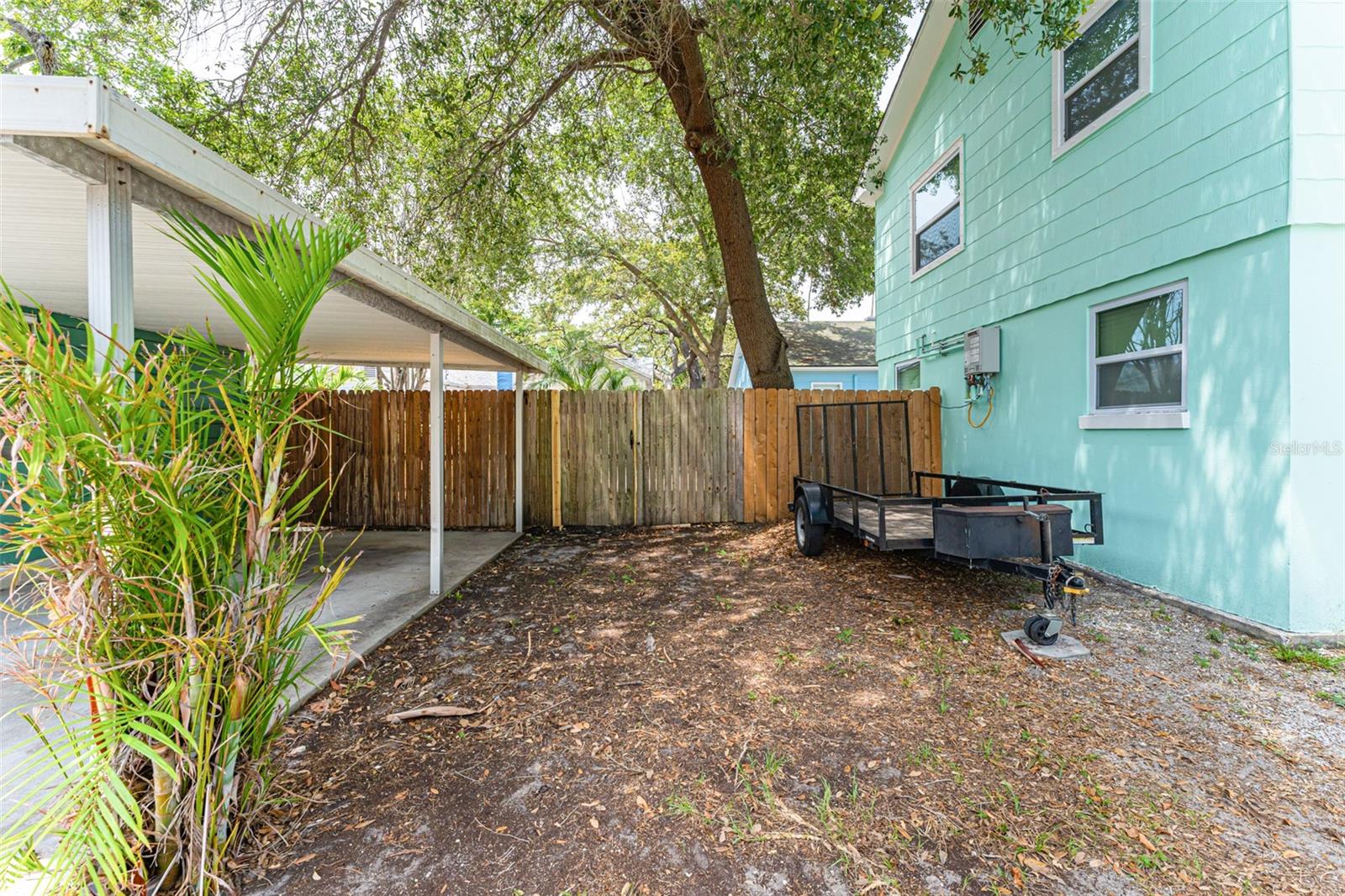 Image 21 of 27 For 2180 7th Avenue N