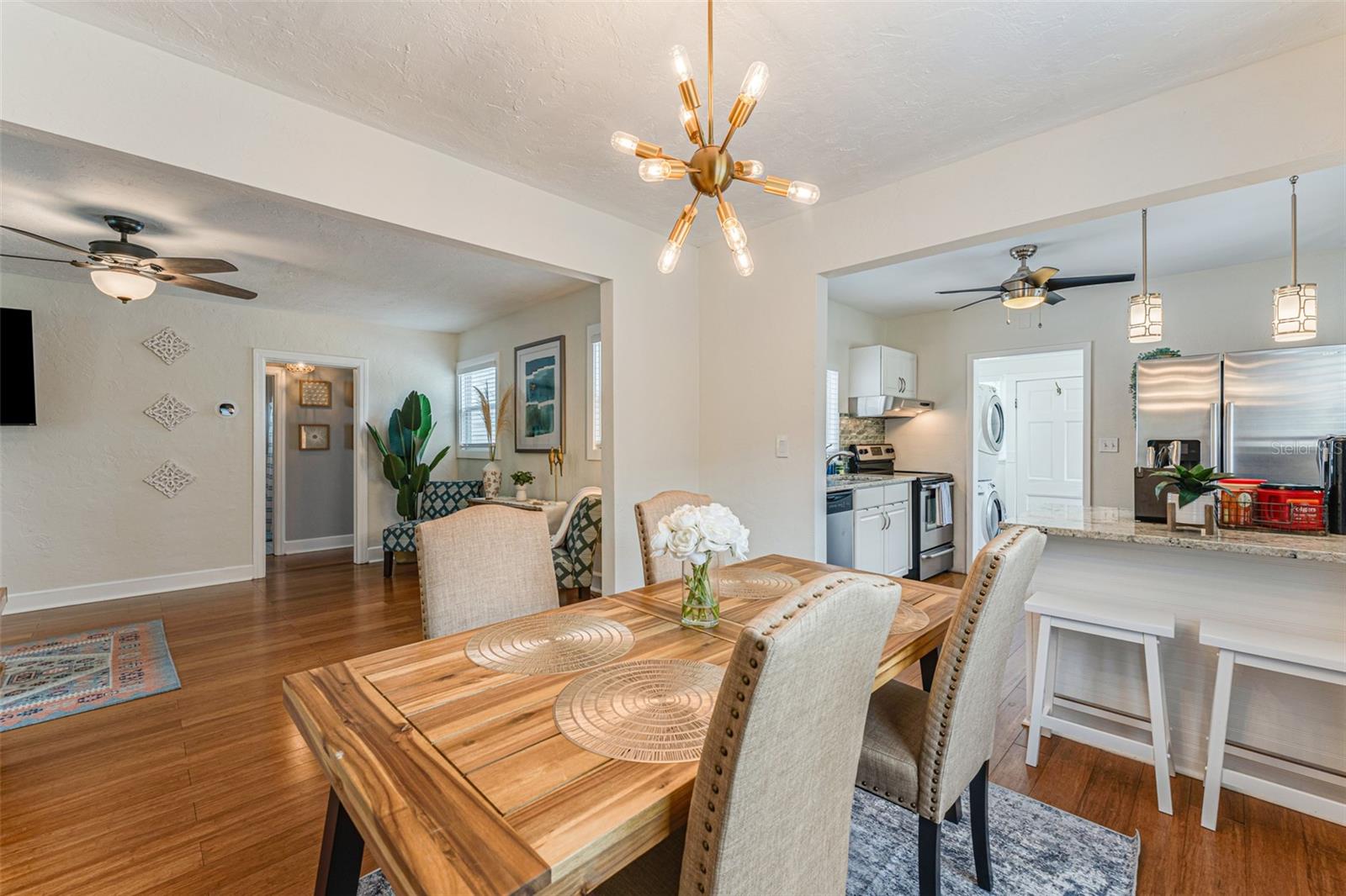 Image 5 of 27 For 2180 7th Avenue N