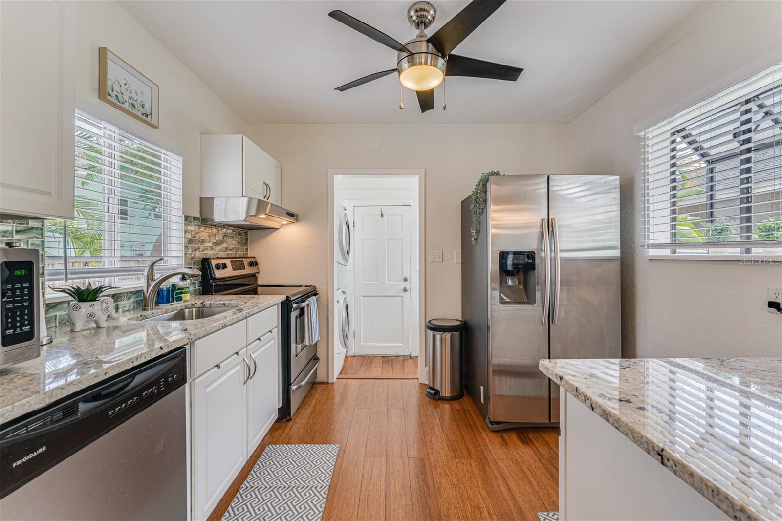 Image 6 of 27 For 2180 7th Avenue N