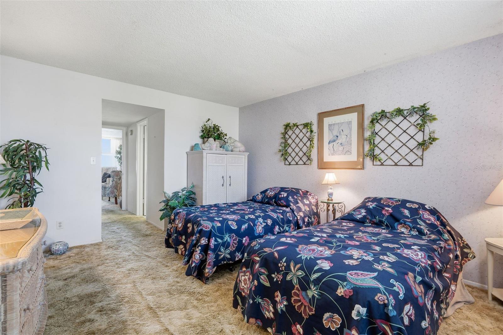 Image 12 of 18 For 4890 Bay Street Ne 326