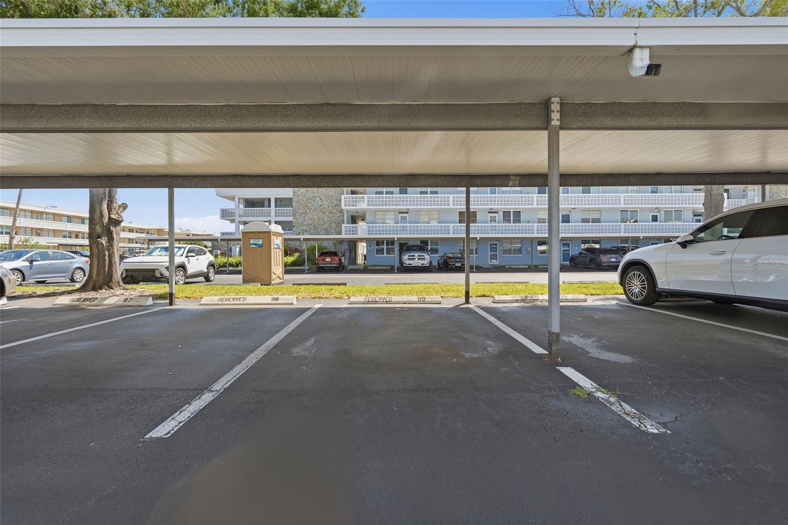 Image 15 of 18 For 4890 Bay Street Ne 326