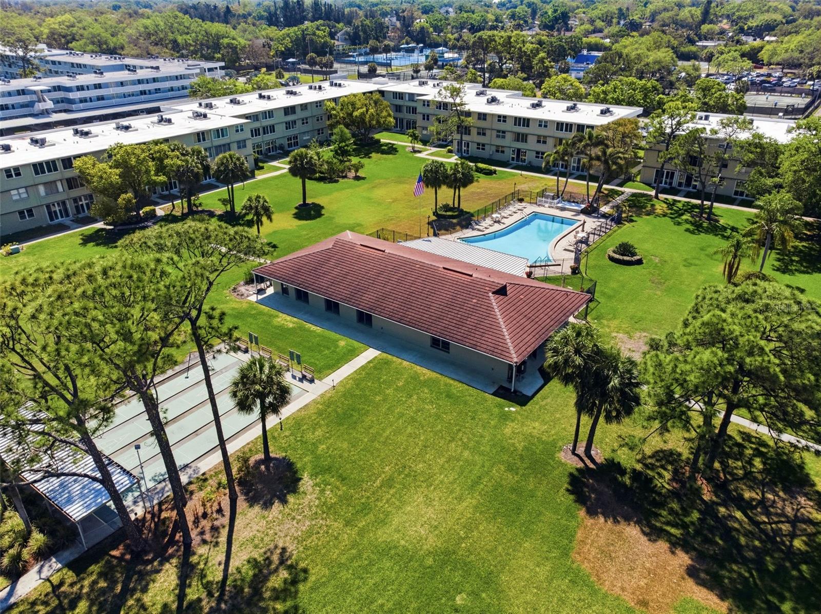 Image 17 of 18 For 4890 Bay Street Ne 326