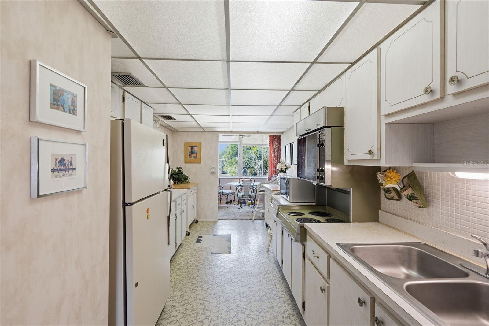 Image 6 of 18 For 4890 Bay Street Ne 326