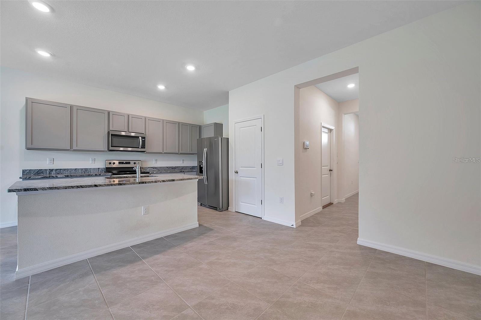 Image 8 of 60 For 1347 Colt Creek Place