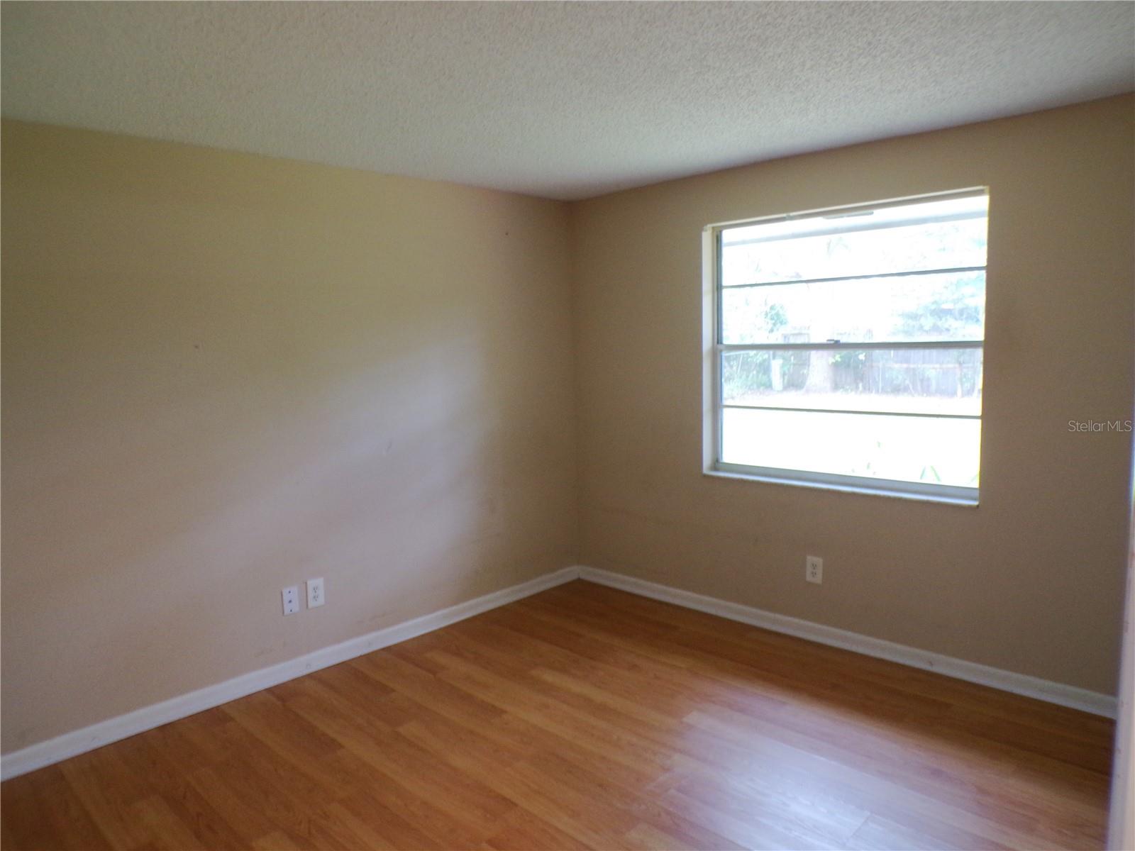 Listing photo id 14 for 1123 Foggy Ridge Parkway