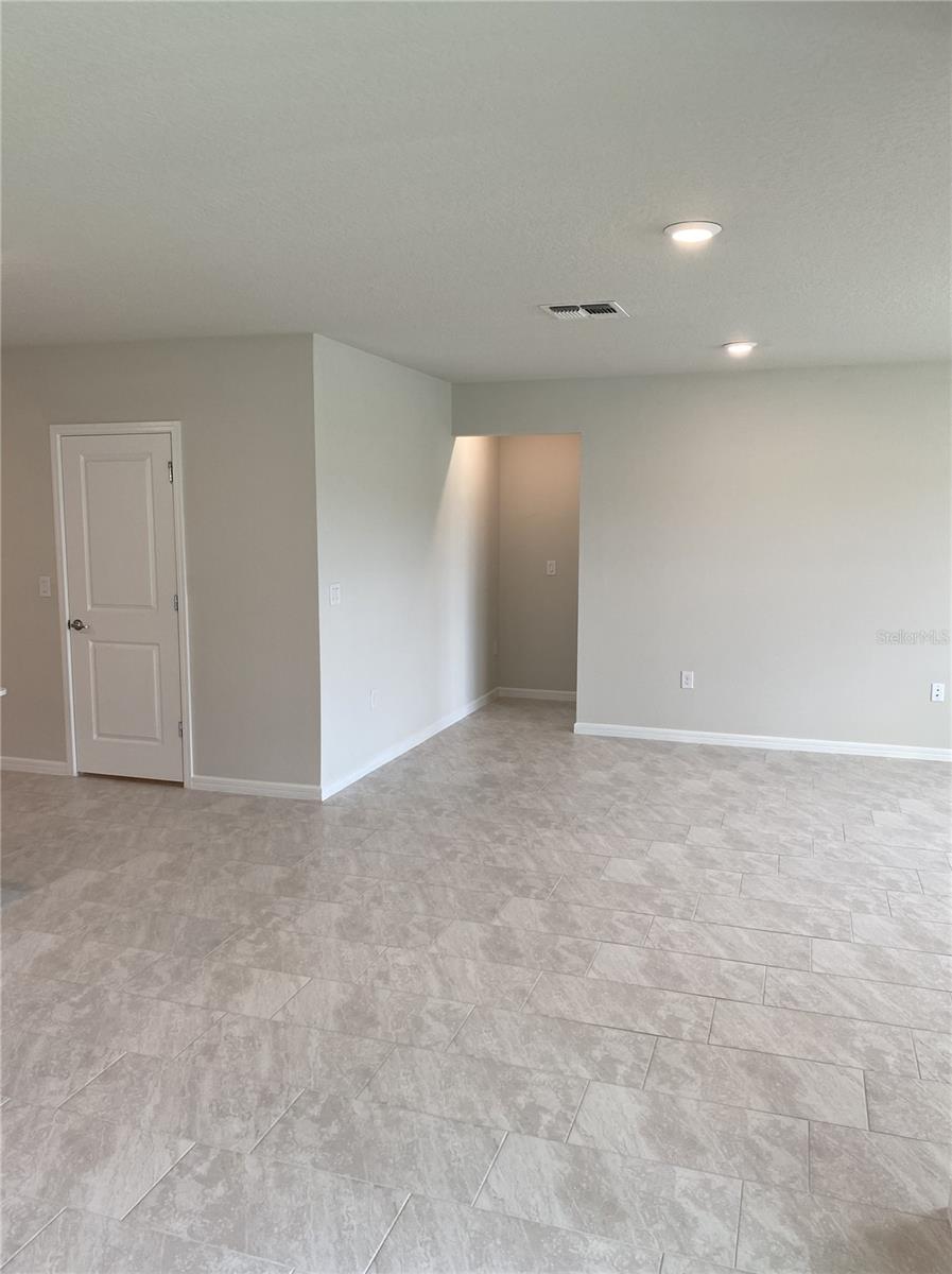 Image 7 of 22 For 6348 Dutton Drive