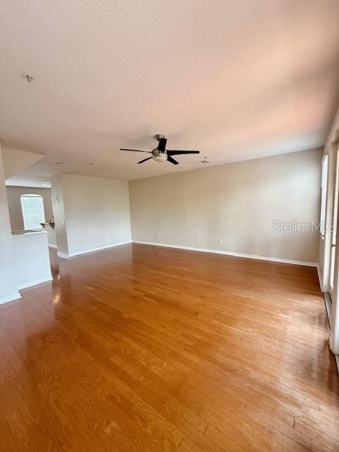 Image 11 of 28 For 2947 Pointeview Drive