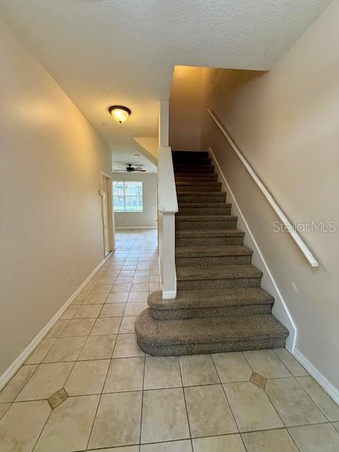 Image 2 of 28 For 2947 Pointeview Drive