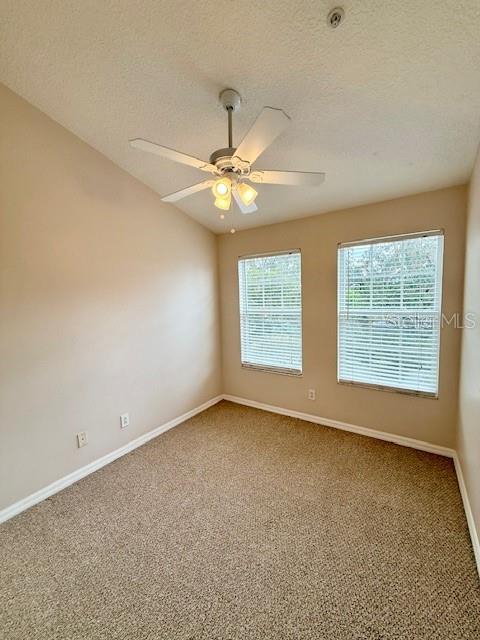 Image 23 of 28 For 2947 Pointeview Drive