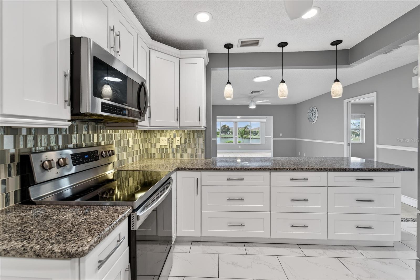 Image 16 of 76 For 1502 Cloister Drive