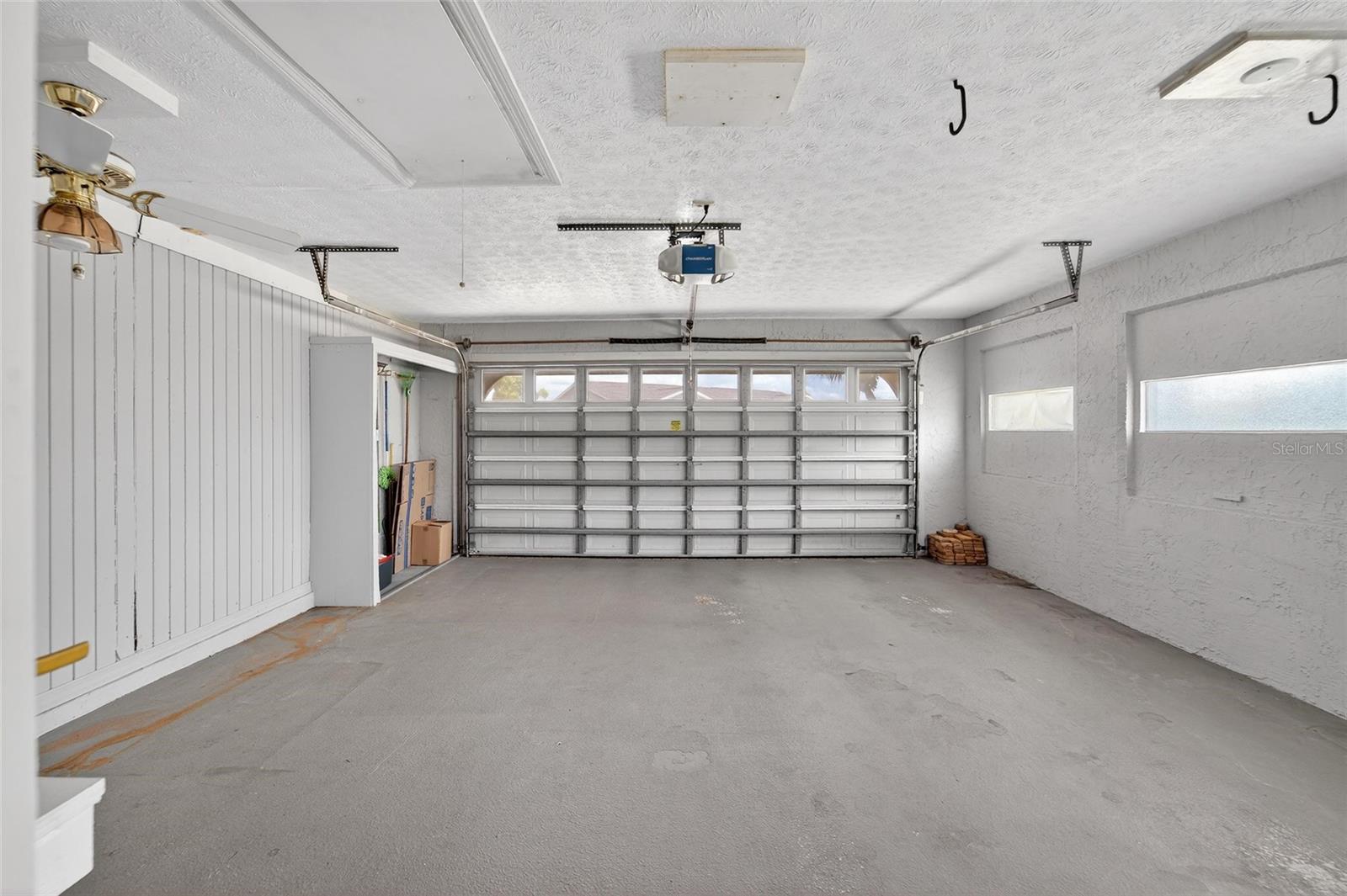 Image 41 of 76 For 1502 Cloister Drive