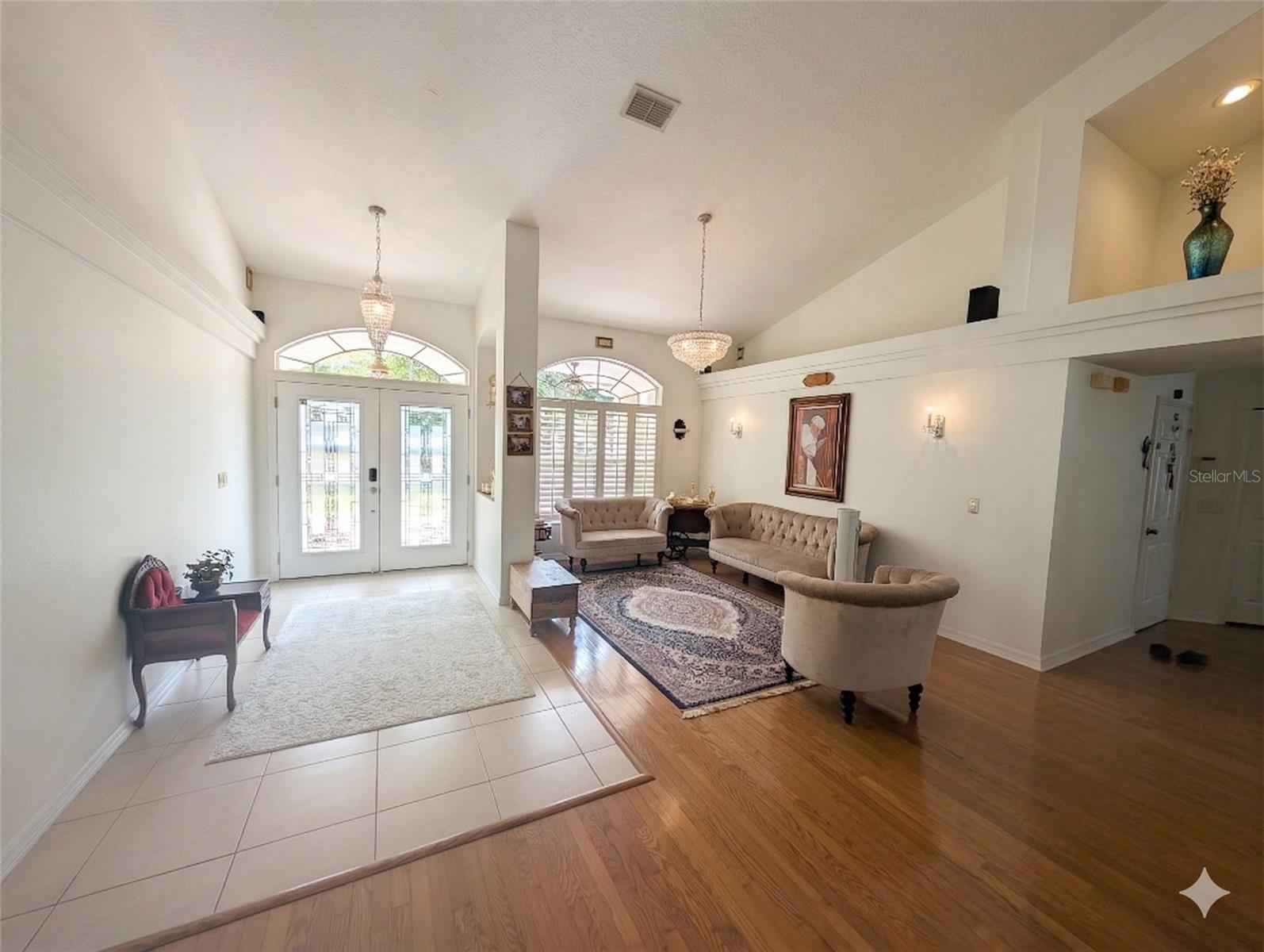 Image 3 of 36 For 18027 Palm Breeze Drive