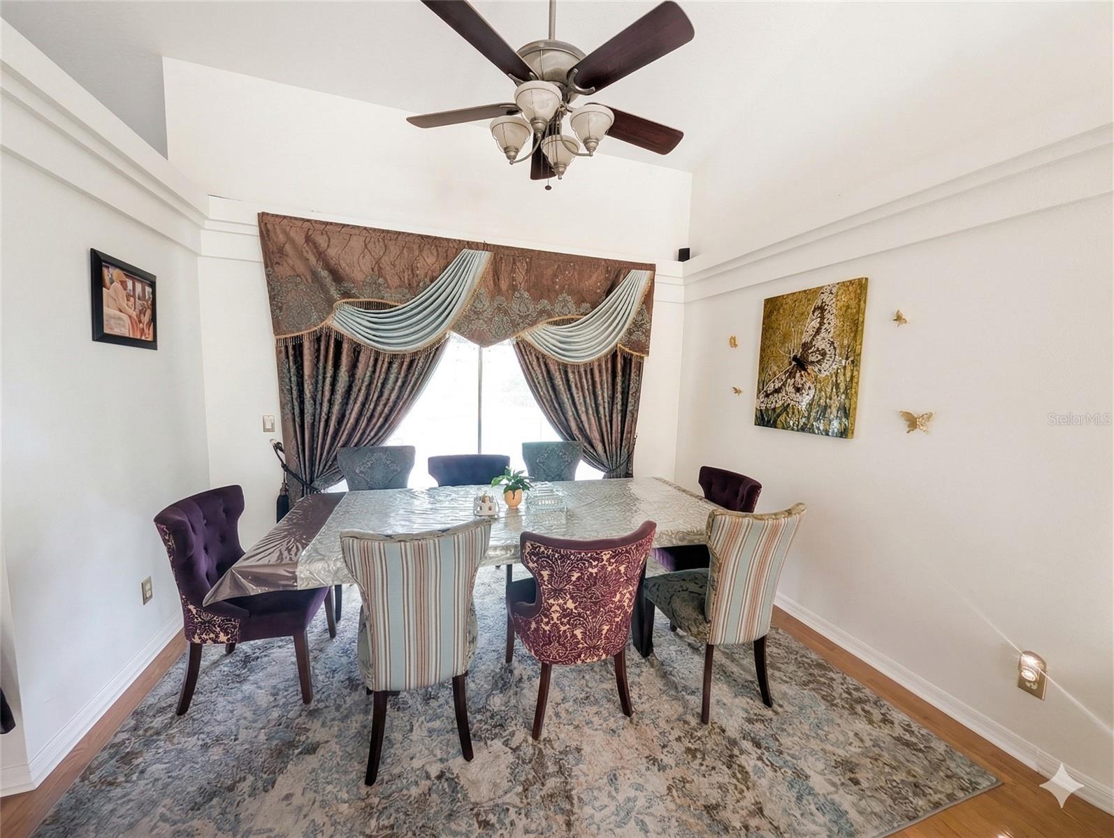 Image 5 of 36 For 18027 Palm Breeze Drive