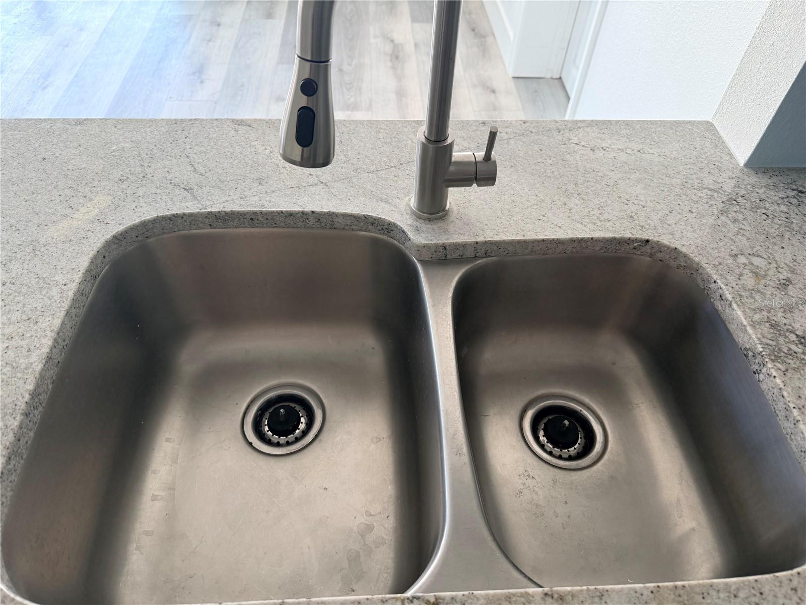 Image 10 of 31 For 13428 Neptune Drive