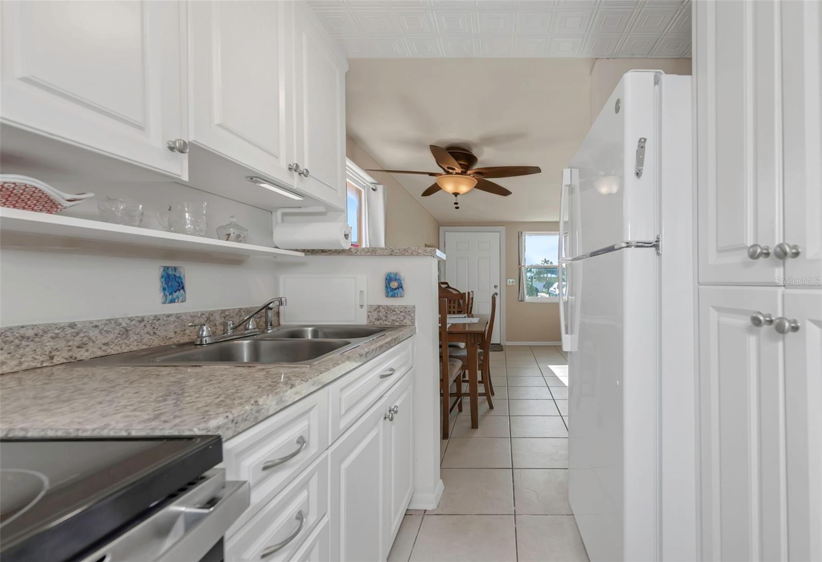 Image 13 of 34 For 2600 Paula Drive 12d