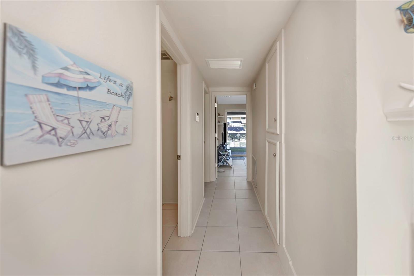 Image 21 of 34 For 2600 Paula Drive 12d