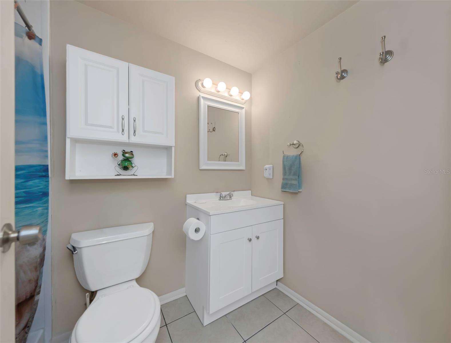 Image 22 of 34 For 2600 Paula Drive 12d