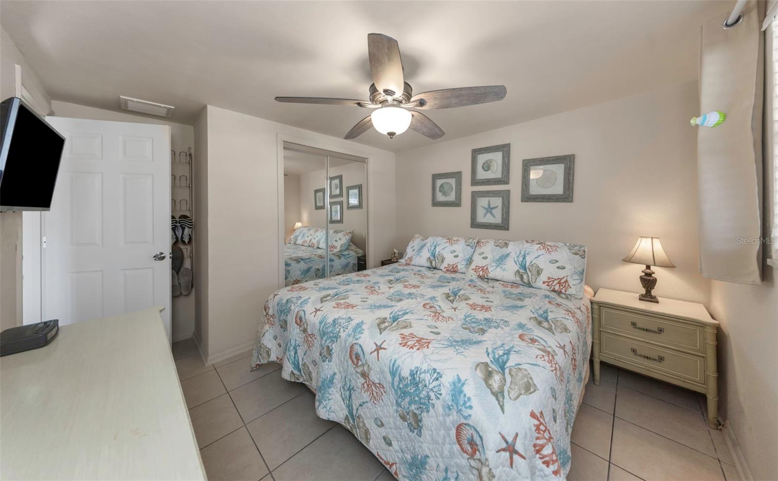 Image 25 of 34 For 2600 Paula Drive 12d