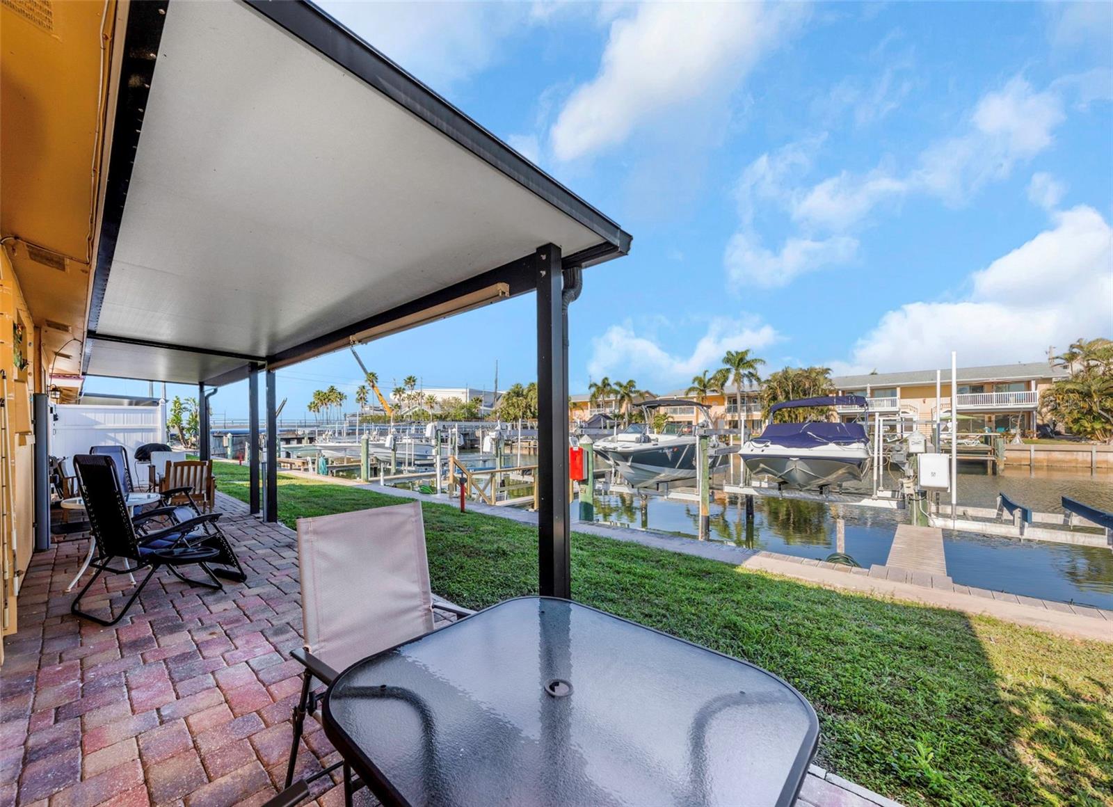 Image 5 of 34 For 2600 Paula Drive 12d