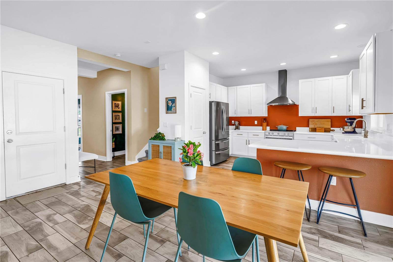 Image 10 of 39 For 2119 Catalonia Way S