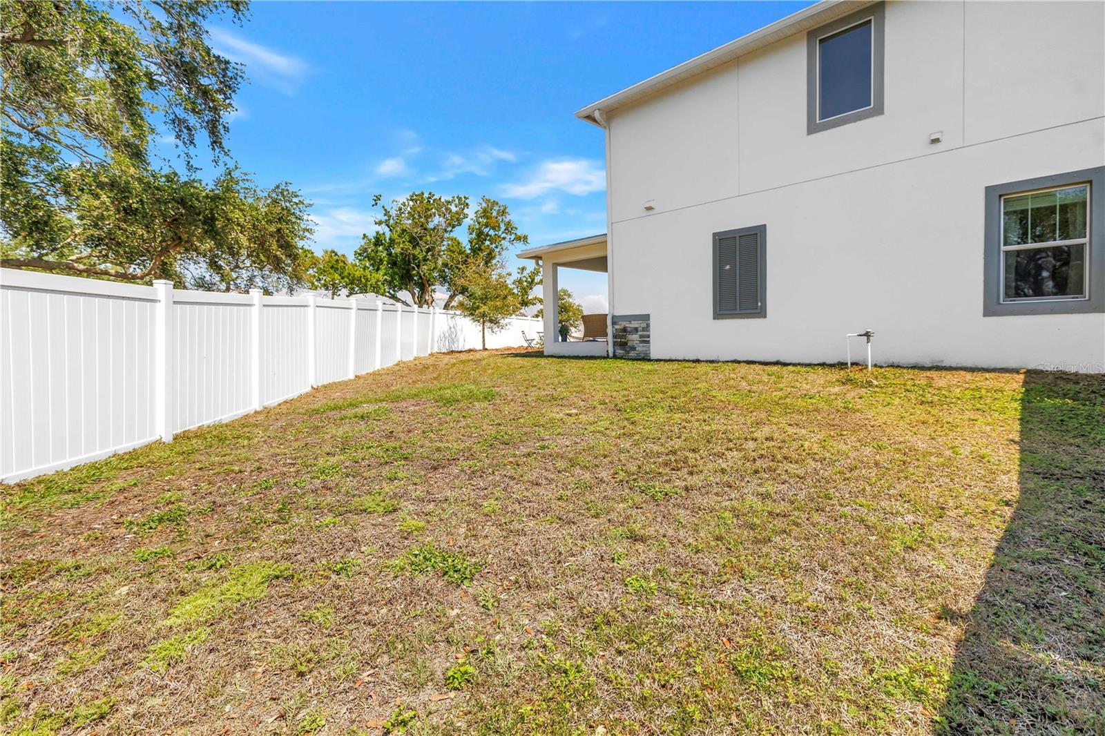 Image 33 of 39 For 2119 Catalonia Way S