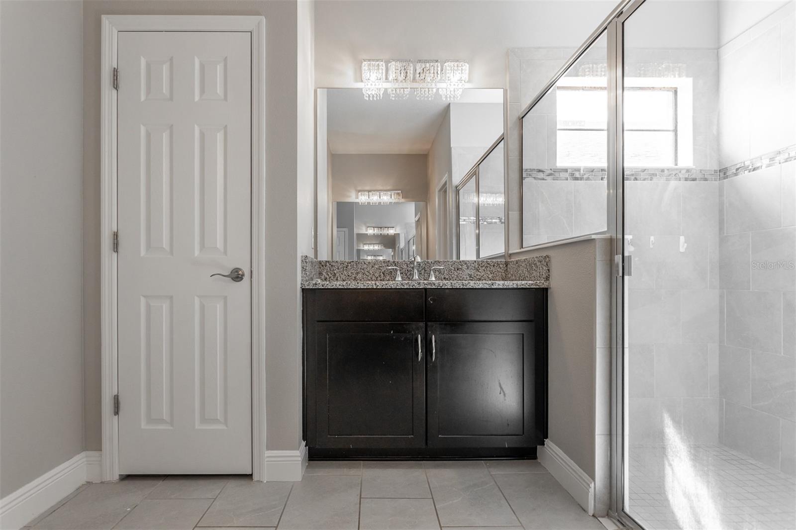 Image 22 of 37 For 6906 Paradiso Drive