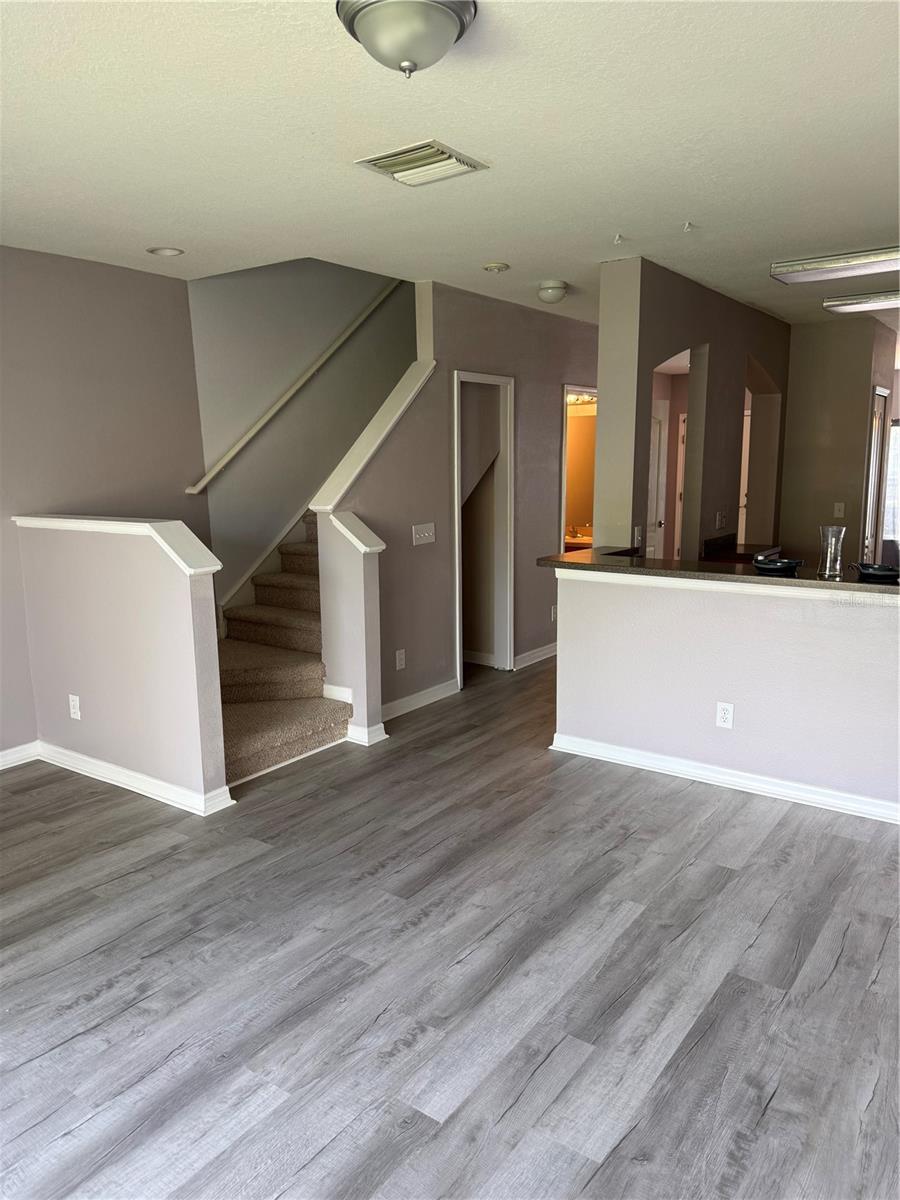 Image 6 of 14 For 16344 Swan View Circle