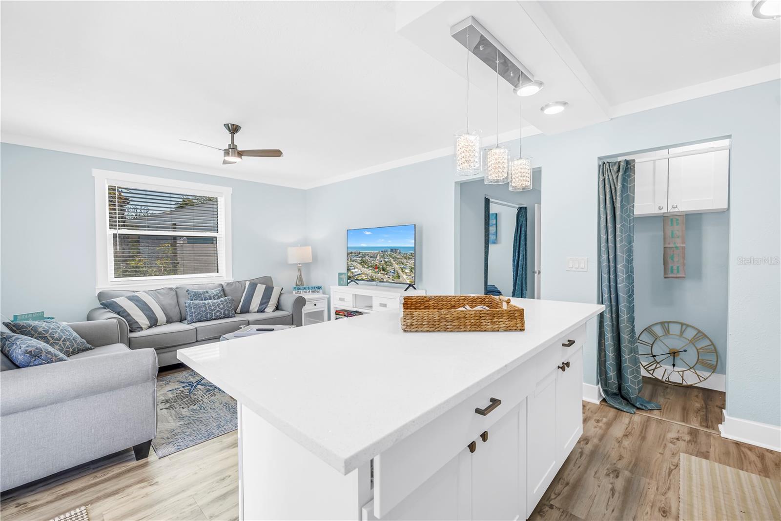 Image 10 of 56 For 6892 Gulf Winds Drive 1